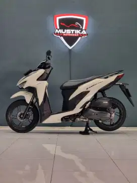 TERMURAH‼️ Honda Vario 150 Keyless 2018 Putih Mustika motoshop