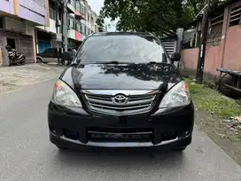 Toyota Avanza 1.3 E Manual 2011 Hitam