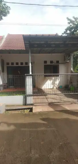 RUMAH DIJUAL SIAP HUNI DI LIMO DEPOK