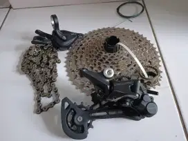 Groupset Mini Shimano Deore M6100 12 speed mulus like new