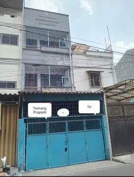 Ruko 3,5 lantai depan jalan 2 arah, LT 4x17m2, Glodok, Jakarta Barat