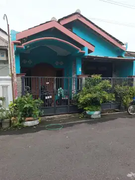 Rumah murah Deket alun alun Karanganyar