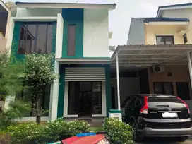 Rumah Graha Raya, Melia Cerone, Bintaro