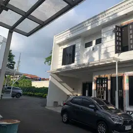 Dijual Rumah Bagus di Lebak Bulus 4.1 km ke MRT