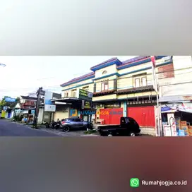 rumah kost dan ruko usaha seturan lingkungan padat kampus