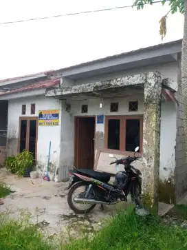 Rumah SHM Dijual Cepat Tanpa Perantara / Nego