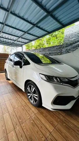 Honda jazz RS 2019 AT putih