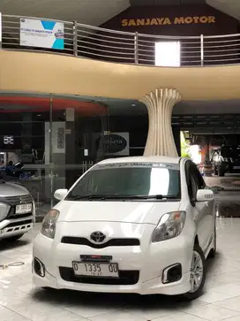 Yaris E 2012 Manual Istimewa TerimaDK