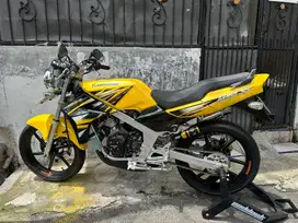 Kawasaki Ninja R 2013 Convert SS Kuning