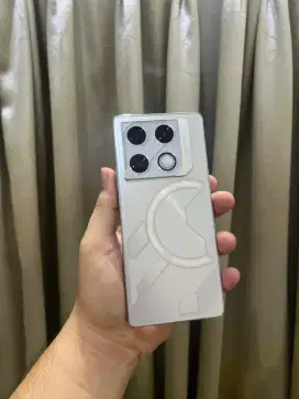 Infinix gt 20 pro silver ram8gb 256gb grs resmi baru 1 minggu