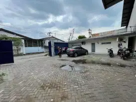 Jual Gudang Surimulia sebelah tol margomulyo. Sby barat