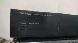 Rotel RB 971 stereo power amplifier