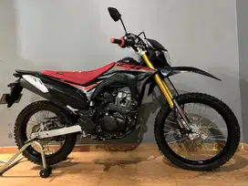 KM 7 RIBU !! HONDA CRF 150 L TAHUN 2021  SUPER LIKE NEW ISTIMEWAH