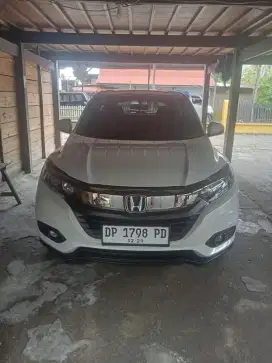 DI JUAL HONDA HR-V E CVT TAHUN 2018