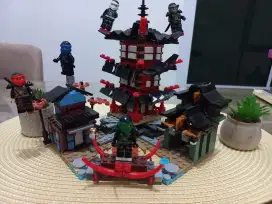 Lego udah ready..cocok untuk pajangan