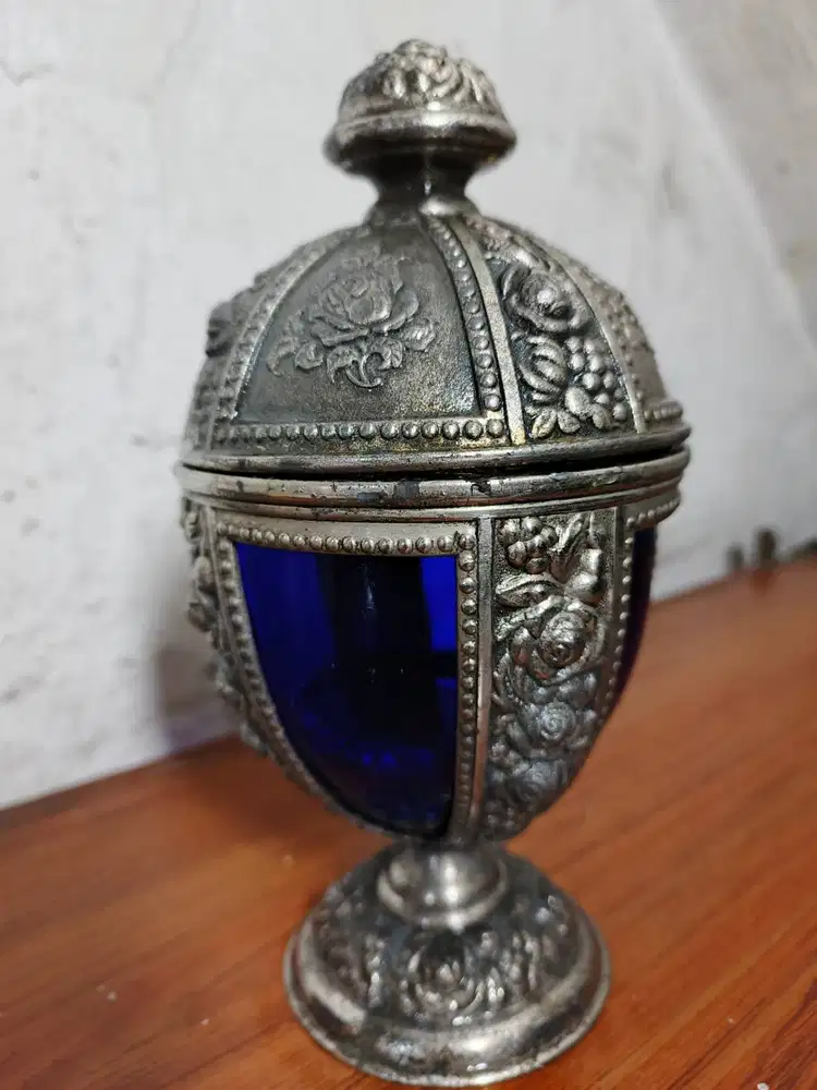 piala barang antik, kuno, purbakala
