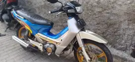 Di jual cepat motor KAWASAKI KAZE thn 2001 tanpa perantara