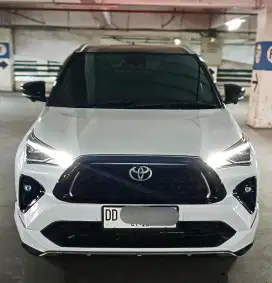 Yaris Cross GR Hybrid HV TSS  2 Tone