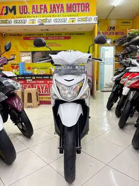 Honda Beat FI POP CW tahun 2015