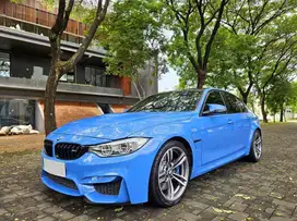 BMW M3 F80  Yas Marina Blue S55 2015/2016