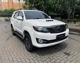 Toyota Fortuner Vnt 4x4 AT 2015 Diesel