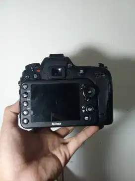 Nikon D7100 fullset body only likenew