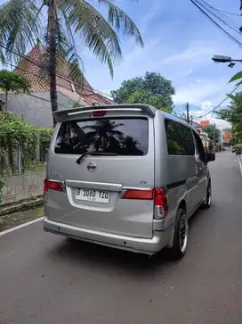 Nissan Evalia xv  1.5 Manual th 2012 silver metalik nopol Genap