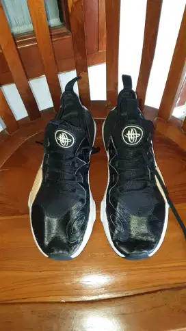 Nike Huarache Edge TXT No. 44