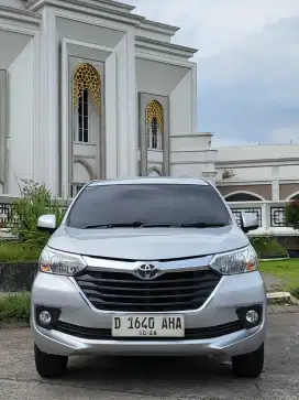 Toyota Avanza G M/T 2018 Km 80rb 
Fullset Manual book kunci serep