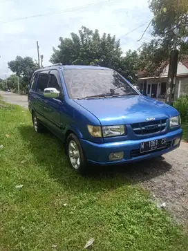 2002 Isuzu Panther 2.5 LS Plat W sis mobil bekas Sekoto Kediri Jatim