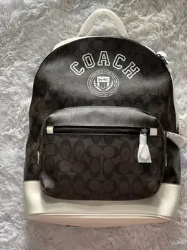 Ransel muat laptop