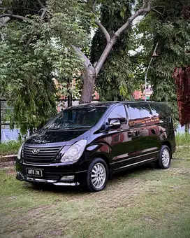 Hyundai H1 Royale Bensin Hitam 2014 Tdp Ringan Ter Murah Ori Bu Antik