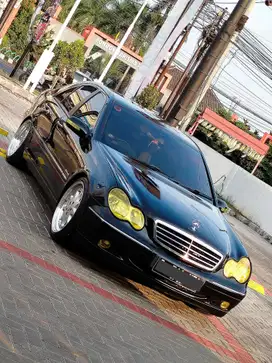 Mercedes-Benz C180 2003 Bensin