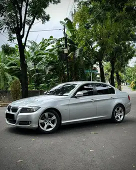 BMW 320i E90 LCI Silver 2011 Tdp Menarik Ori Ringan Bu Murmer Simpanan