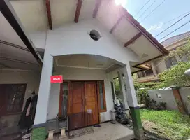 Rumah hook paling murah surabaya selatan di babatan pratama wiyung