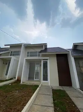 Take Over Rumah Strategis di Kawasan Citra Indah Cluster Bukit Viola