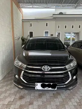 Di jual innova Venturer diesel matic 2019