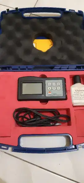 Thickness meter TM-8812