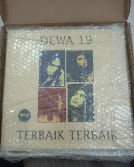 Piringan Hitam Vynil Dewa 19