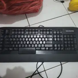 keyboard steelseries apex 300