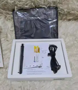 Wacom Intuos CTL 4100. New. Ga jadi pakai. Adik keburu sibuk kerja