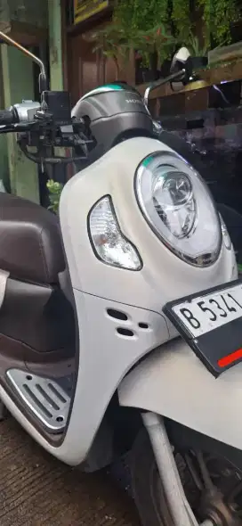 Scoopy Prestige 2023