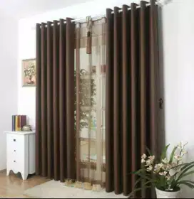 Menjual berbagai model gorden rumah