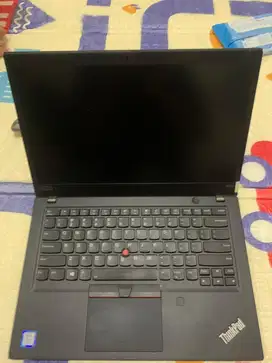 Lenovo thinkpad t490s core i7 gen 8 touchscreen