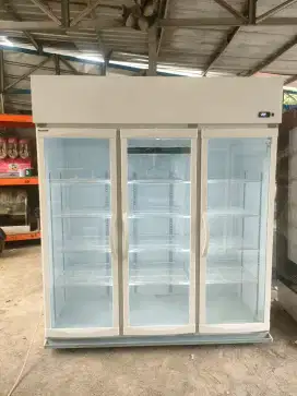 Showcase 3 pintu panasonic