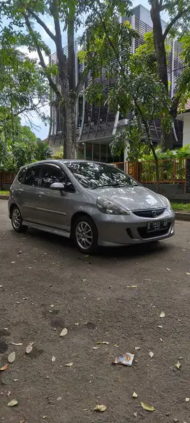 Honda Jazz sporty 2007 Bensin