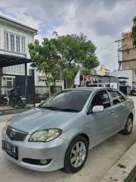 Toyota VIOS G Matic 2006
Mesin bagus, Body mulus