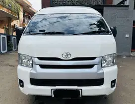 Toyota Hiace 2022 Diesel Manual