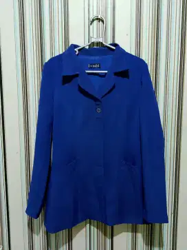 Blazer warna Biru