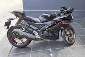 Yamaha YZF R-15 Hitam Sehat Terurus